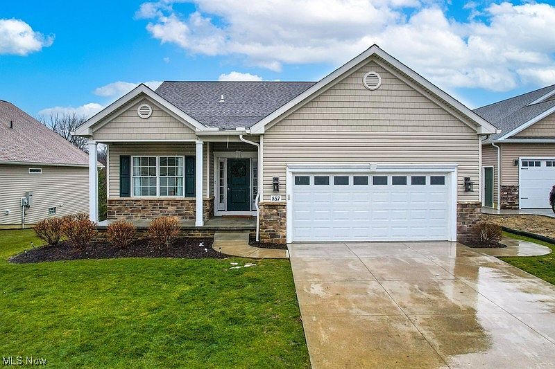 1st image of 857 Heron Lakes Cir