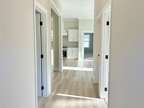 4th image of 1767 Woodland Pines Ln #264