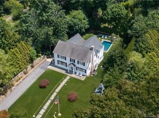 5 Mansfield Pl, Westport, CT 06880