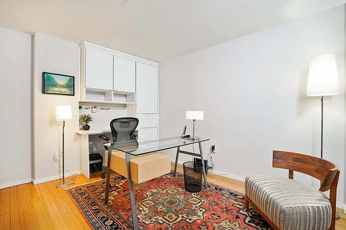 2 Earhart St #117 — Photo 2
