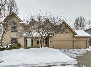 14105 Parker St, Omaha, NE 68154