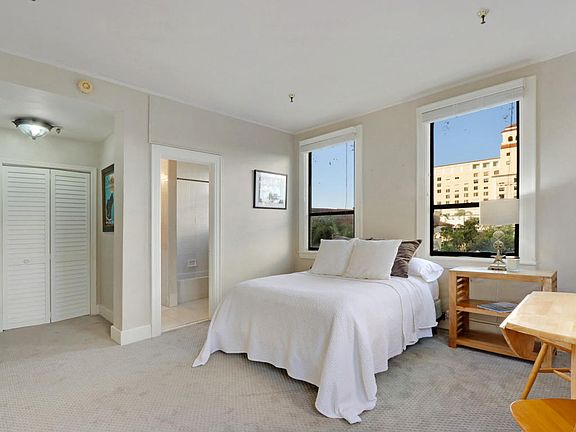 5th image of 235 Sunrise Ave #2202