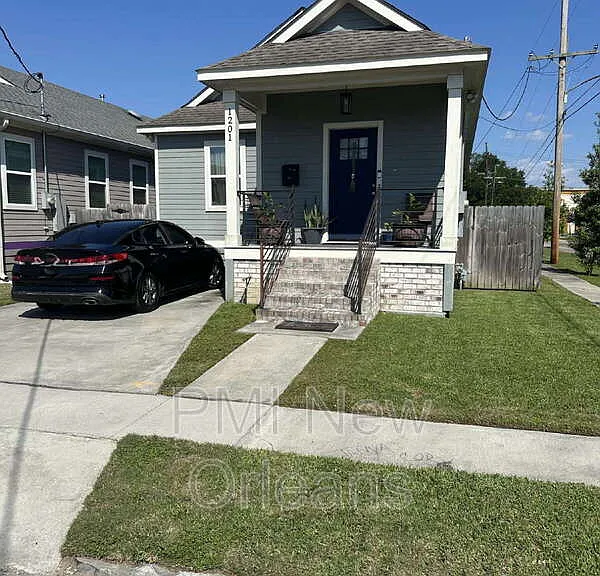 1201 Gordon St — Photo 1