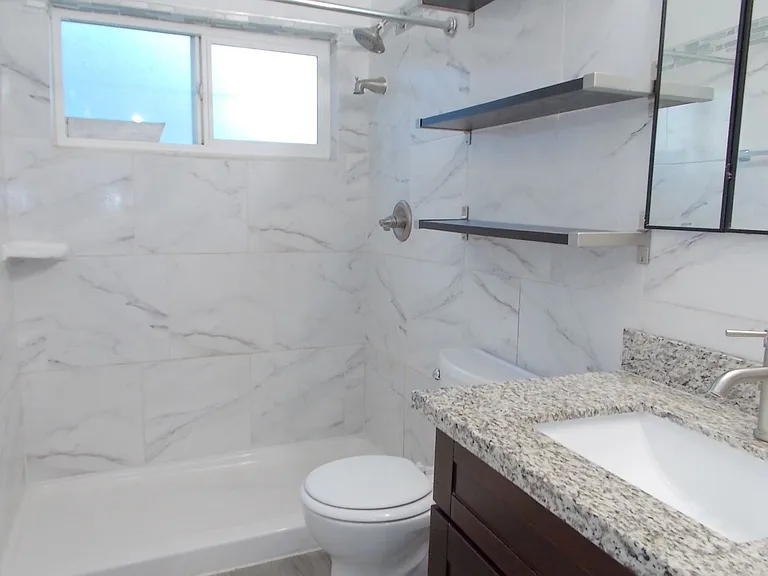 6208 Ilanos Ln — Photo 18