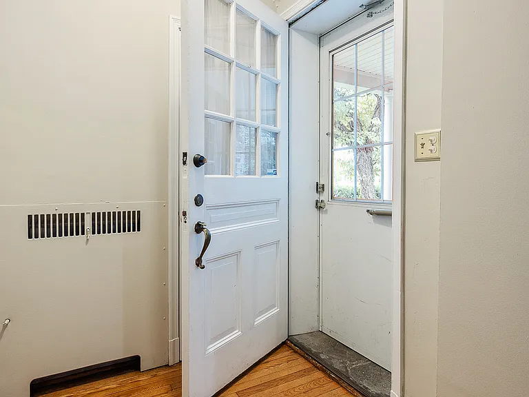 7003 Bellona Ave — Photo 6