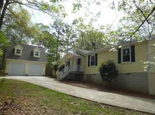 301 Fields Landing Dr, Canton, GA