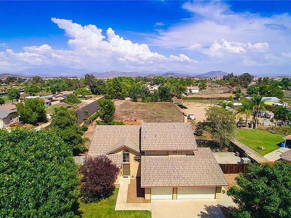 2nd image of 33100 Bellamy Ln