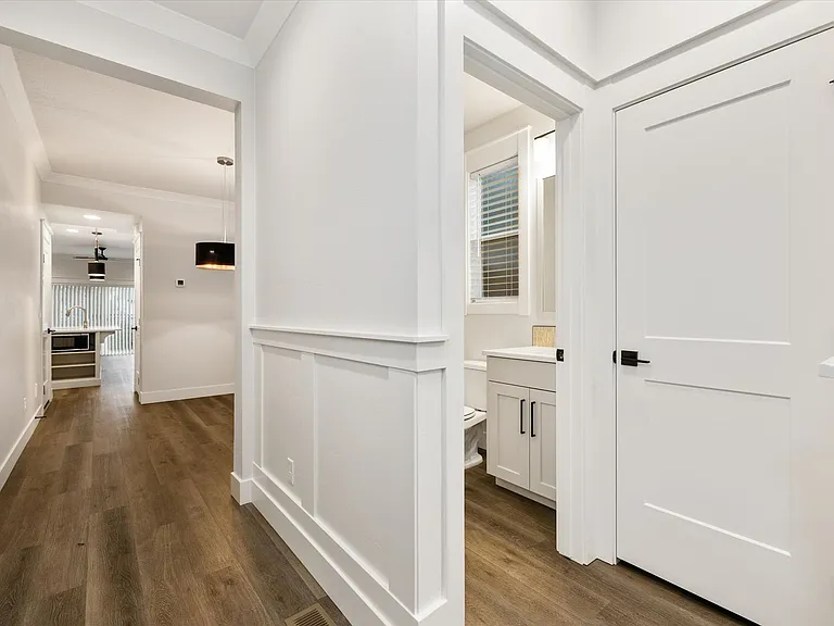 3903 W Spring House Ln — Photo 3