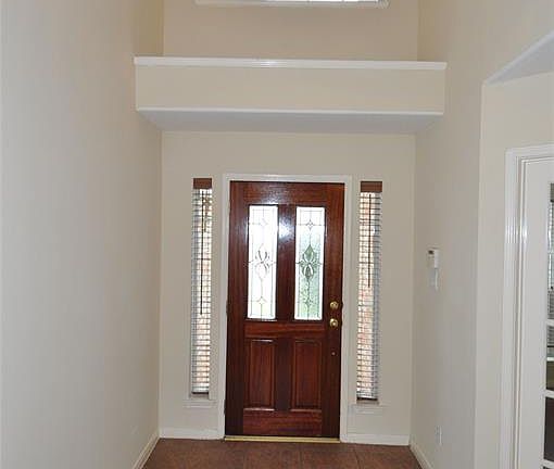 4th image of 2601 Easton Springs Ct