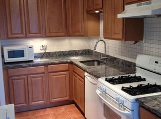 2114 Bonnywood Ln #1301, Silver Spring, MD 20902