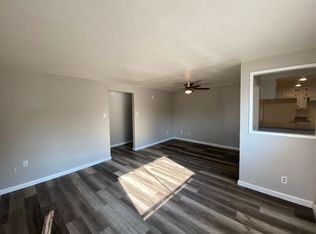 110 Cooper Ave #62EF39781, Bakersfield, CA