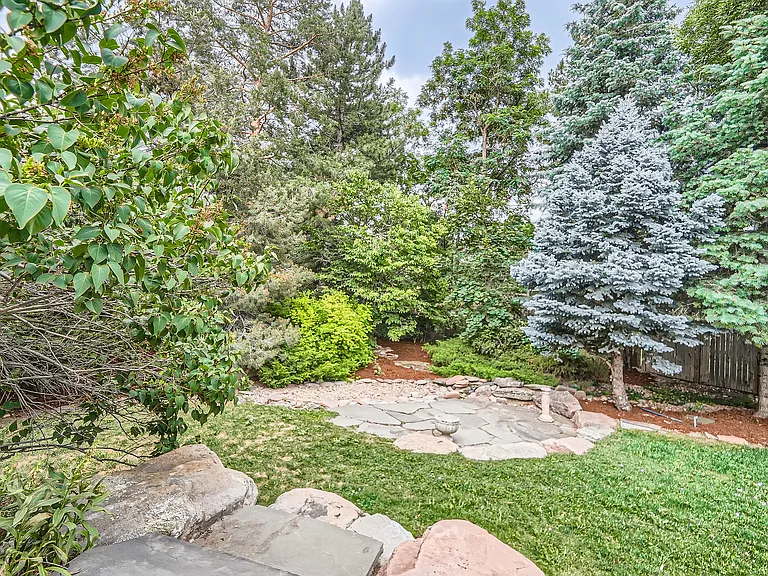 3782 Wonderland Hill Ave — Photo 17