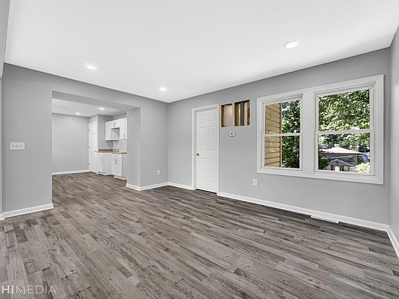 5th image of 5403 W Leisure Dr