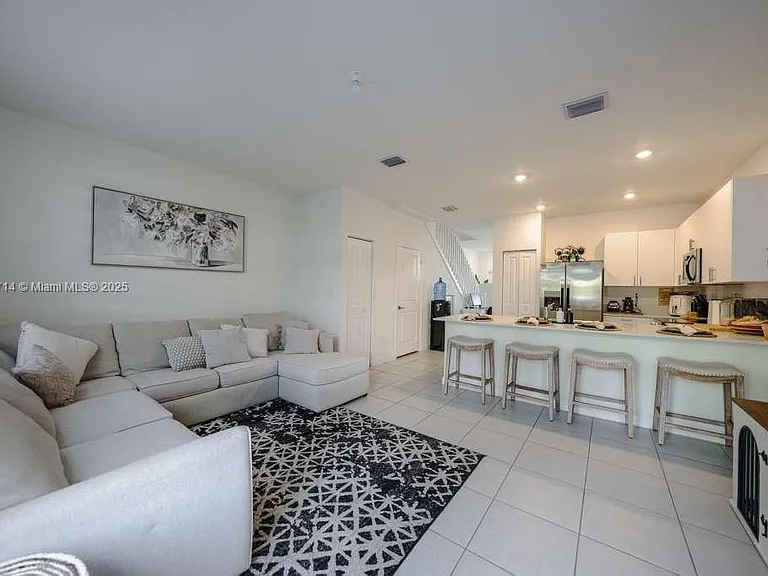 12869 SW 233rd Ter — Photo 2