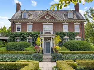 33 Salisbury Ave, Cambridge, ON N1S1J1