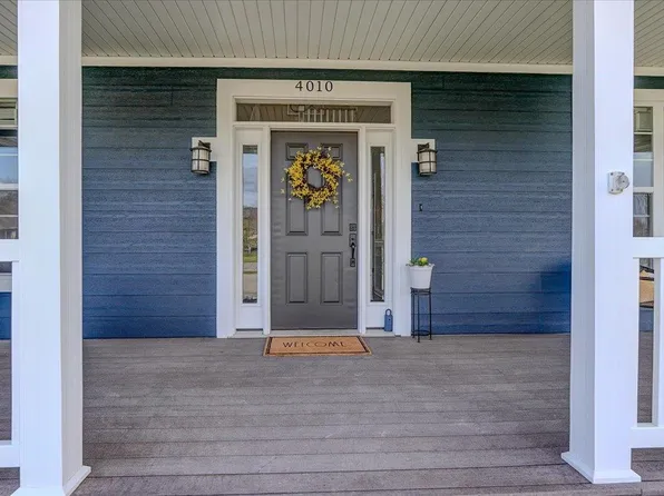 4010 Saint Francis St, Cross Plains, WI 53528