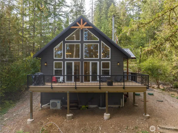 51 NE Park Lane, Tahuya, WA 98588