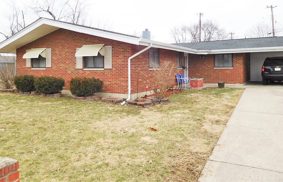 1st image of 909 Mineola Ct