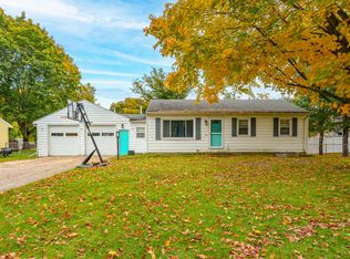 10735 Schuur St, Portage, MI 49024