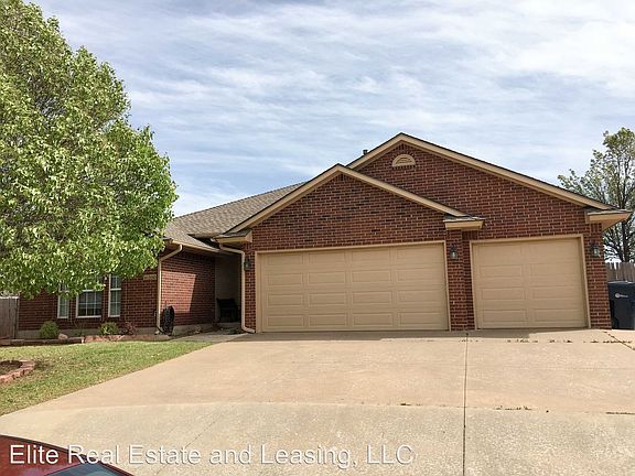 3rd image of 16200 Clear Creek Dr