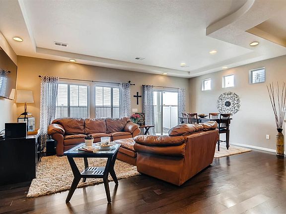 4th image of 4648 Walden Way