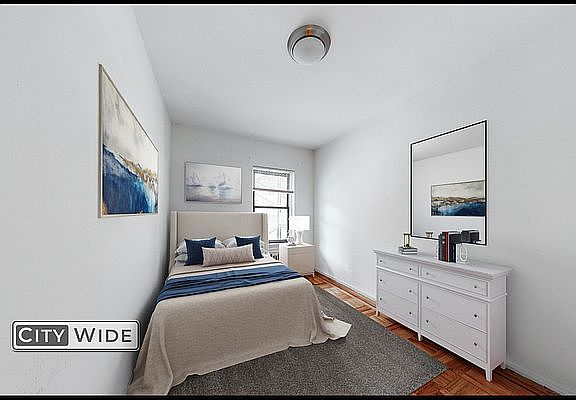 4th image of 401 E 75th St APT 3B