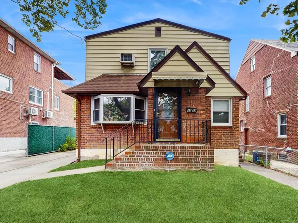 43-19 205, Bayside, NY 11361