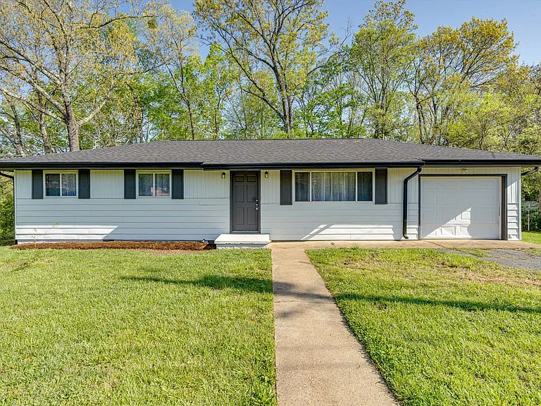 32 Kent Dr — Photo 7