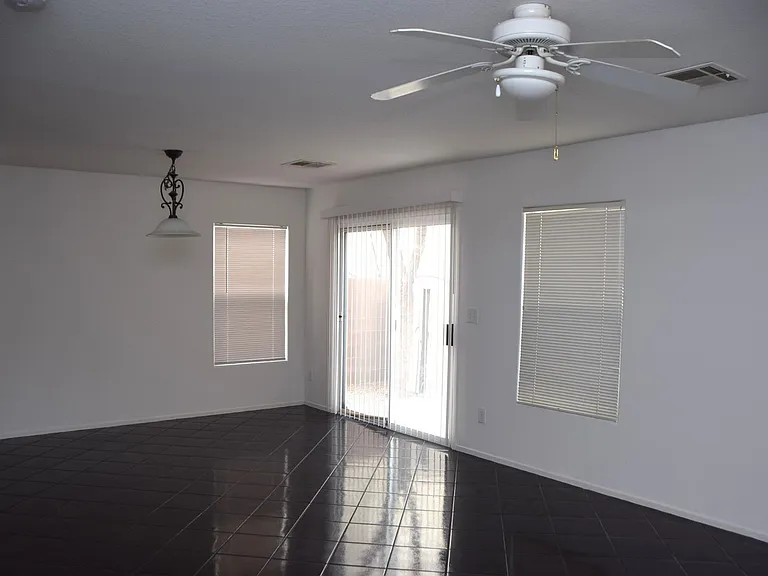 531 Cabis Bay St — Photo 8