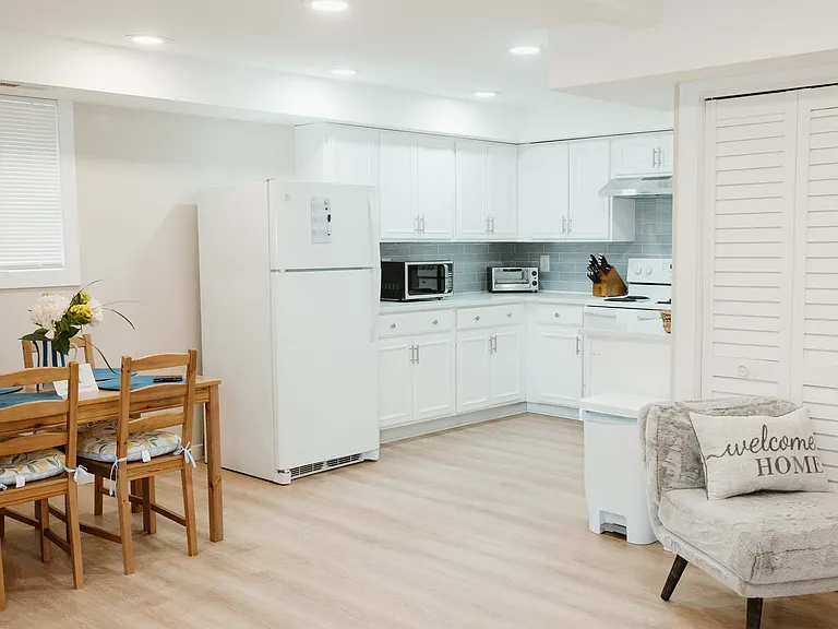 35 N Lincoln Ave #2 — Photo 2