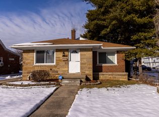 16321 E Ten Mile Rd, Eastpointe, MI 48021