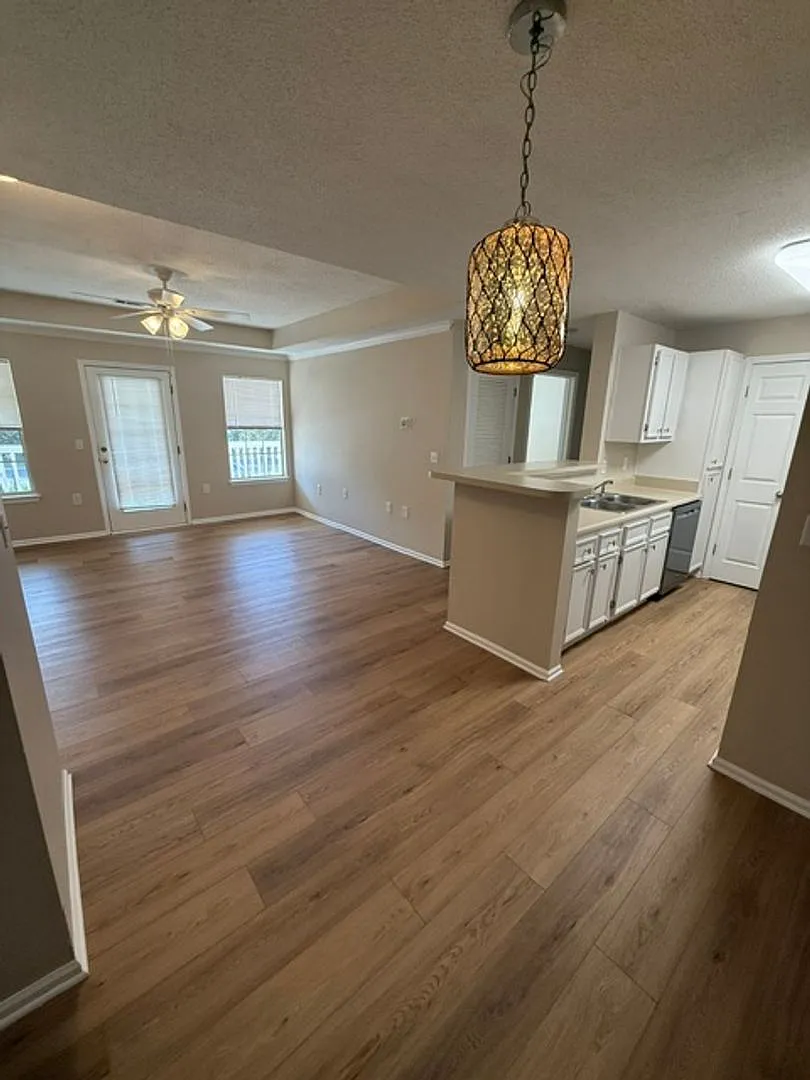 The Reserve at WoodBridge - Villa B216 — Photo 4