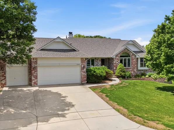 12363 W Meribeau Ct, Wichita, KS 67235