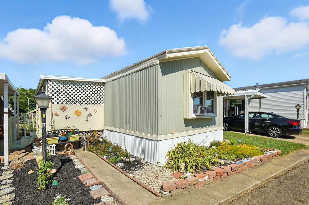 Real estate listing image