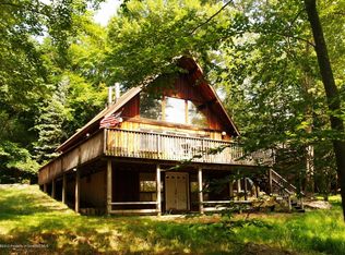 6 Calypso Dr, Lake Ariel, PA 18436