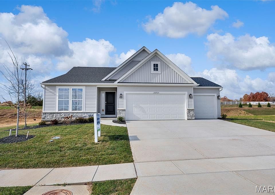 1st image of 28925 Old Court Dr