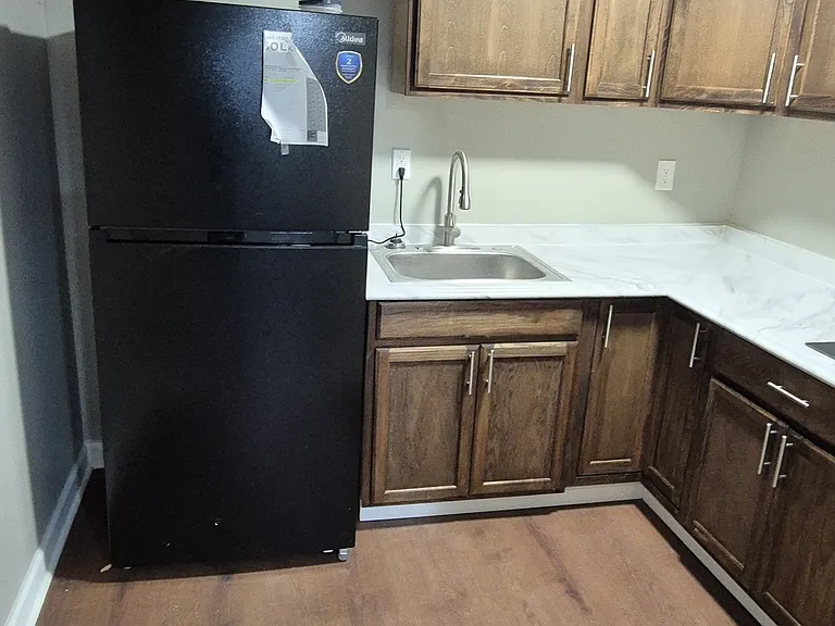 2409 S Shelby St #2 — Photo 9