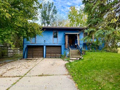 832 Garfield Ave, Lansing, MI, 48917