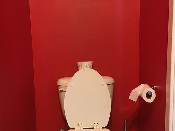 1/2 bath
