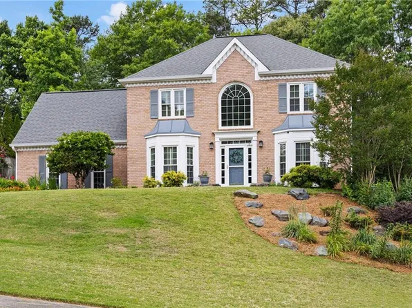 2687 Catawba Dr NW, Kennesaw, GA 30152