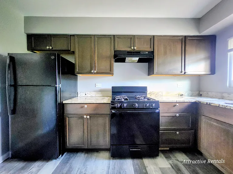 21907 Jeffrey Ave #A3 — Photo 6