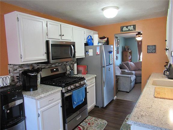 4th image of 200 Heroux Blvd Unit 1903