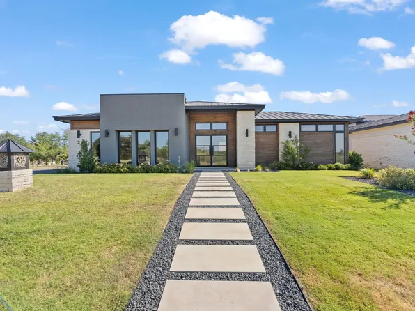 105 Island Court, Horseshoe Bay, TX 78657