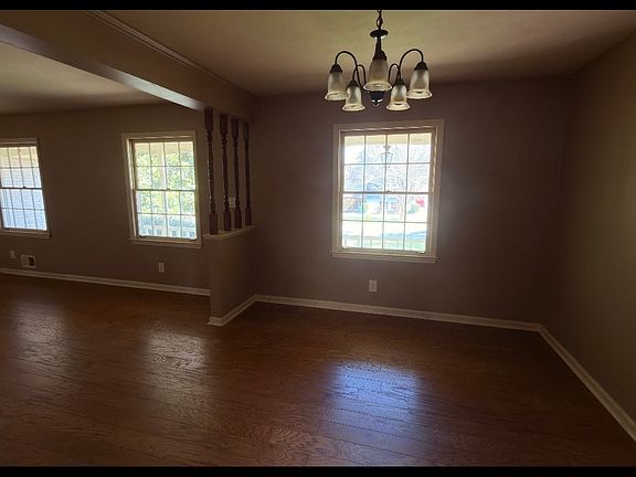 4th image of 5 Ridge Dr