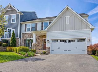 126 Falling Water Ln, Morgantown, WV 26508