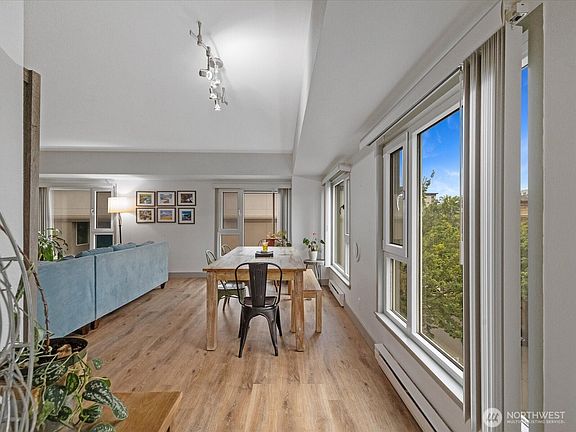 4th image of 121 Vine Street #303