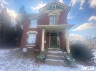 734 23rd St, Rock Island, IL 61201