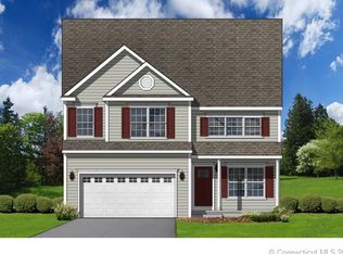 22 Hill St, Southington, CT 06489