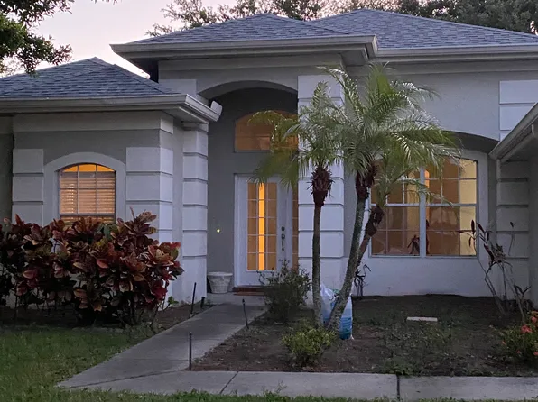 394 Knight Dr, Tarpon Springs, FL 34688