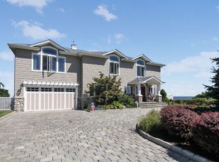 1525 Soundview Rd, Orient, NY 11957